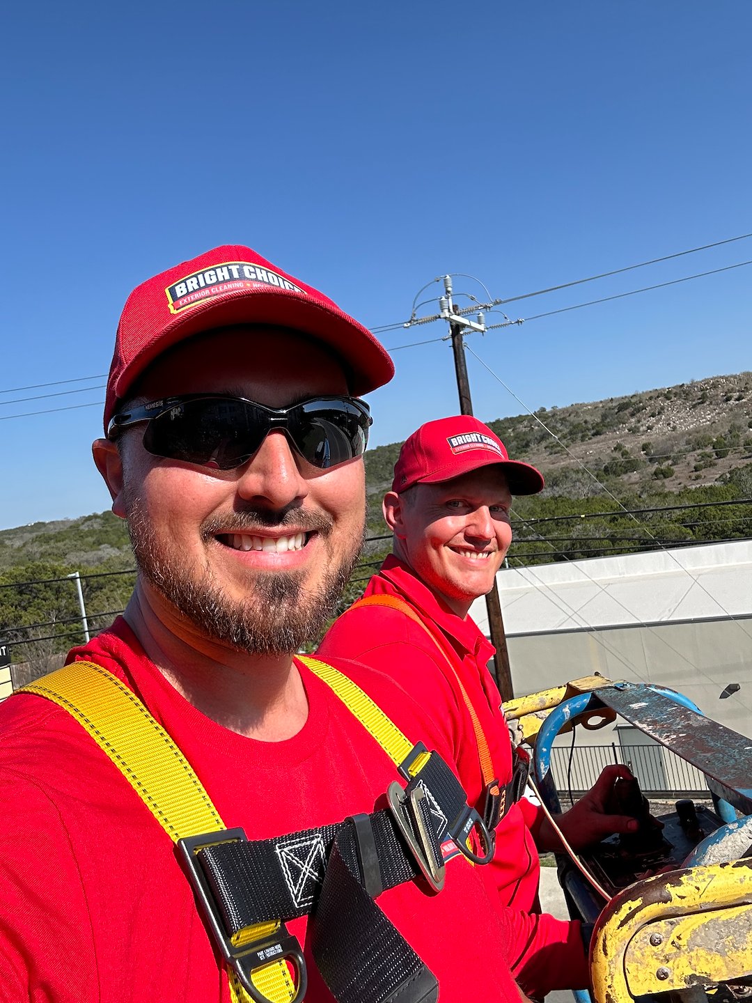 Bright Choice Delivers Superior Exterior Window Cleaning for San Antonio Apartment Complex